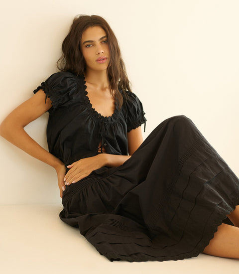 NERA TOP -- BLACK